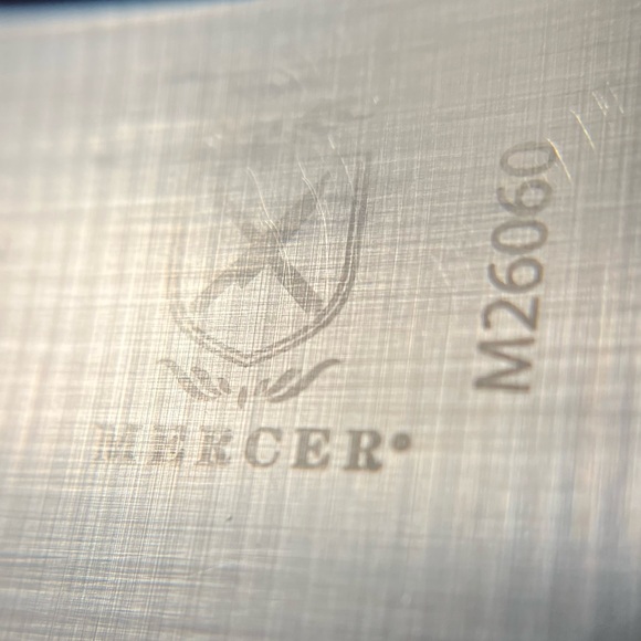 Bread Knife 16" Mercer Praxis Curved 10" Blade Rosewood Handle with Knife Guard - Picture 6 of 10